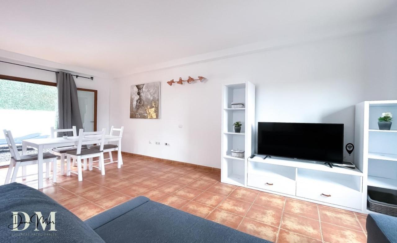 Appartamento Casa Danimar 2-4 People With Pool And Barbecue Corralejo Esterno foto
